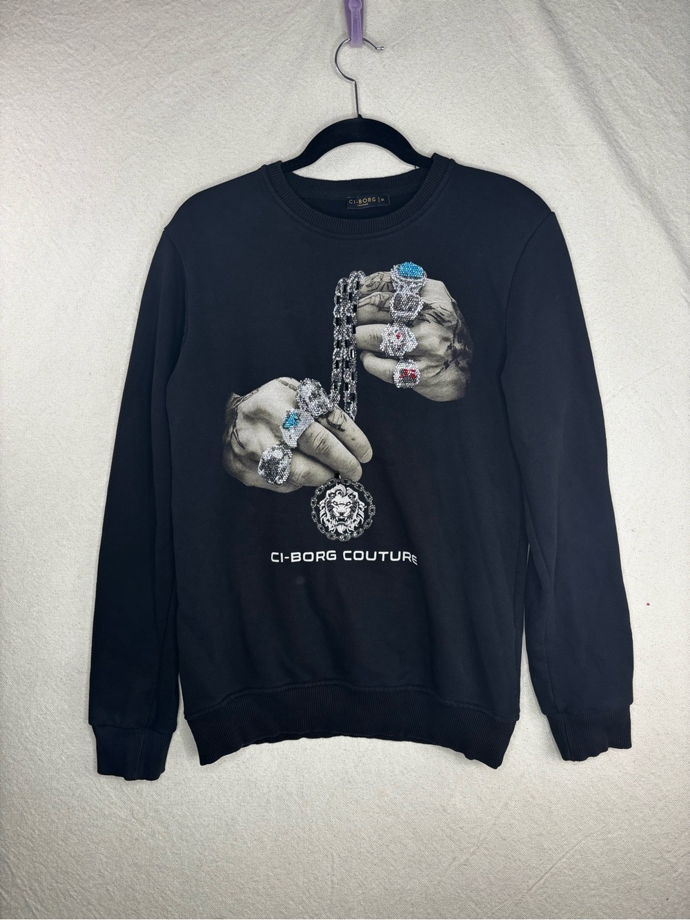 Ci-Borg couture men’s medium ice out hands sweater